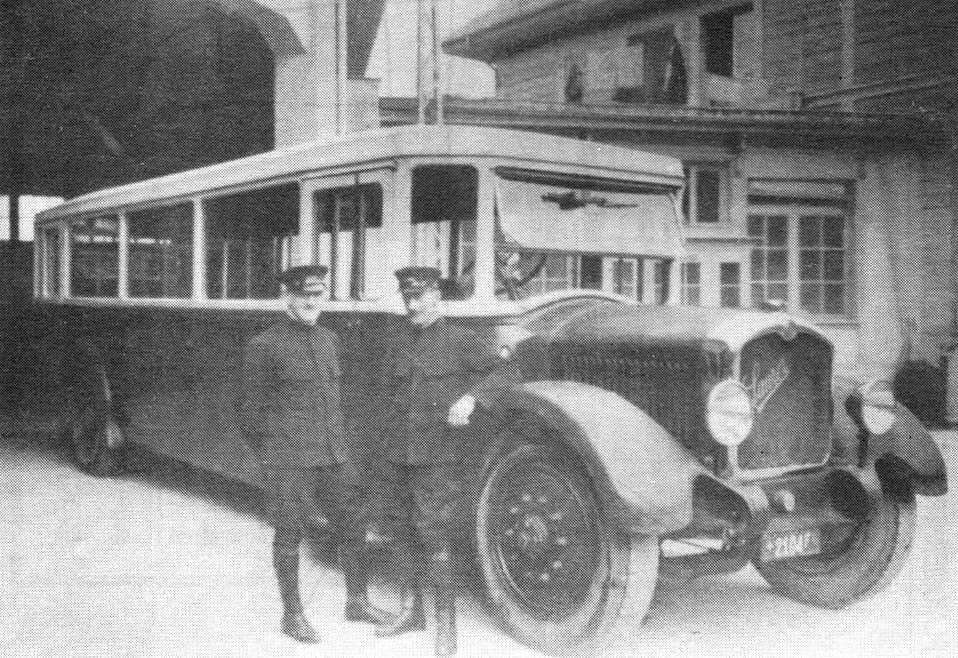 Autobus Nr. 12 im Einsatz